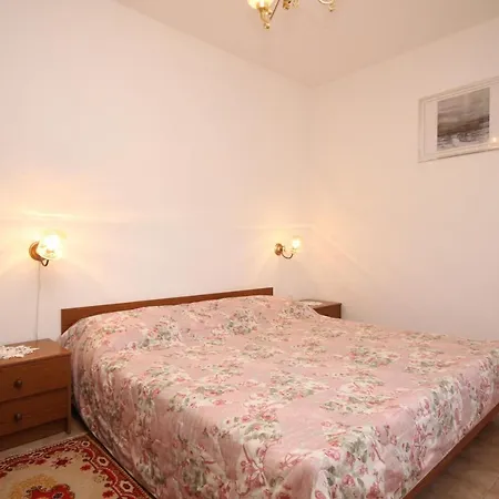 Apartment By The Sea Rukavac, Vis - 2411 Rukavac (Vis)